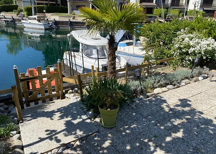 Port Ripaille, Les Grebes 24