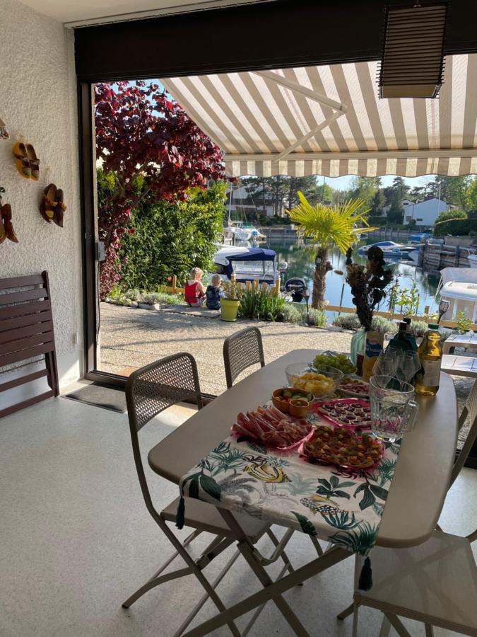 Port Ripaille, Les Grebes 24 Thonon-les-Bains
